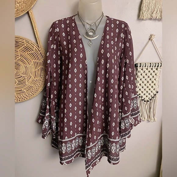 Berry and Cream Boho kimono sz Medium - Picture 2 of 9